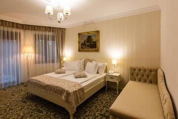 Фото номера Double Deluxe 4* Гостевой дом Ave, Alba! г. Алба-Юлия 10