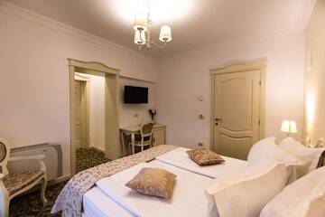 Фото номера Camera Double 4* Гостевой дом Ave, Alba! г. Алба-Юлия 4