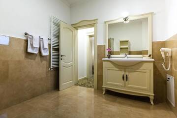 Фото номера Camera Double 4* Гостевой дом Ave, Alba! г. Алба-Юлия 7
