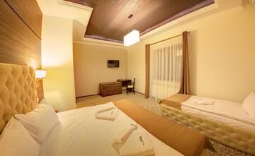 Фото номера Двухместный номер с 1 кроватью Отель Allegria Hotel г. Алба-Юлия 9