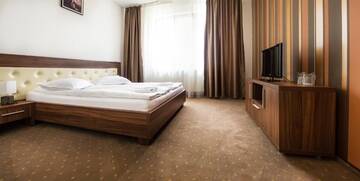 Фото номера Апартаменты Отель Hotel Mariss г. Алба-Юлия 2
