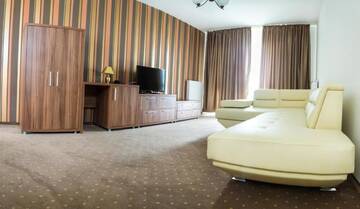 Фото номера Апартаменты Отель Hotel Mariss г. Алба-Юлия 5