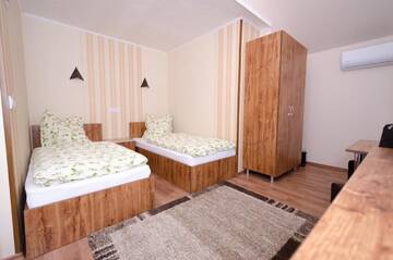 Фото Отель Camere-Apartament Steyna г. Алба-Юлия 2