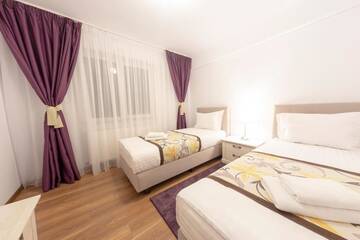 Фото номера Апартаменты с 2 спальнями Апарт-отели Crema Residence г. Алба-Юлия 11