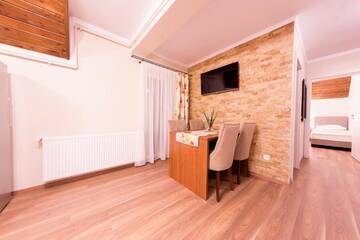 Фото номера Апартаменты с 2 спальнями Апарт-отели Crema Residence г. Алба-Юлия 17