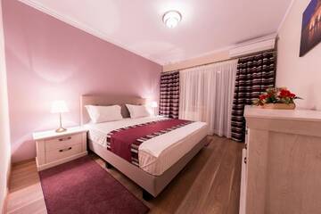 Фото номера Апартаменты с 2 спальнями Апарт-отели Crema Residence г. Алба-Юлия 20