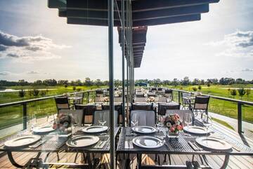 Фото Отель Theodora Golf Club г. Алба-Юлия 3