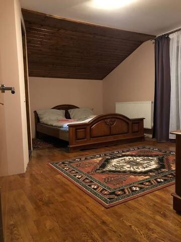 Фото номера Стандартный номер с кроватью размера &quot;king-size&quot; Проживание в семье Lidia House г. Алба-Юлия 4